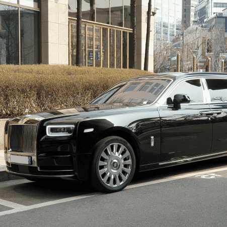 Luxury Rolls Royce chauffeur service in Peterborough